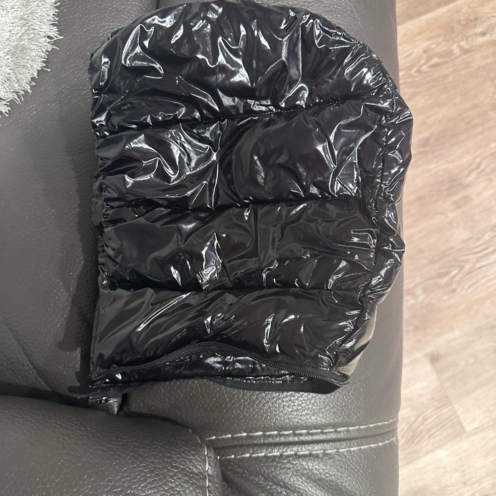 Calvin Klein Shiny Black Puffer Jacket with removable hood - Picture 9 of 9